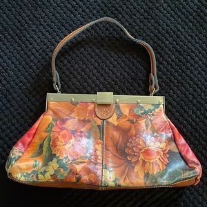 100% leather Patricia Nash Satchel in good condition